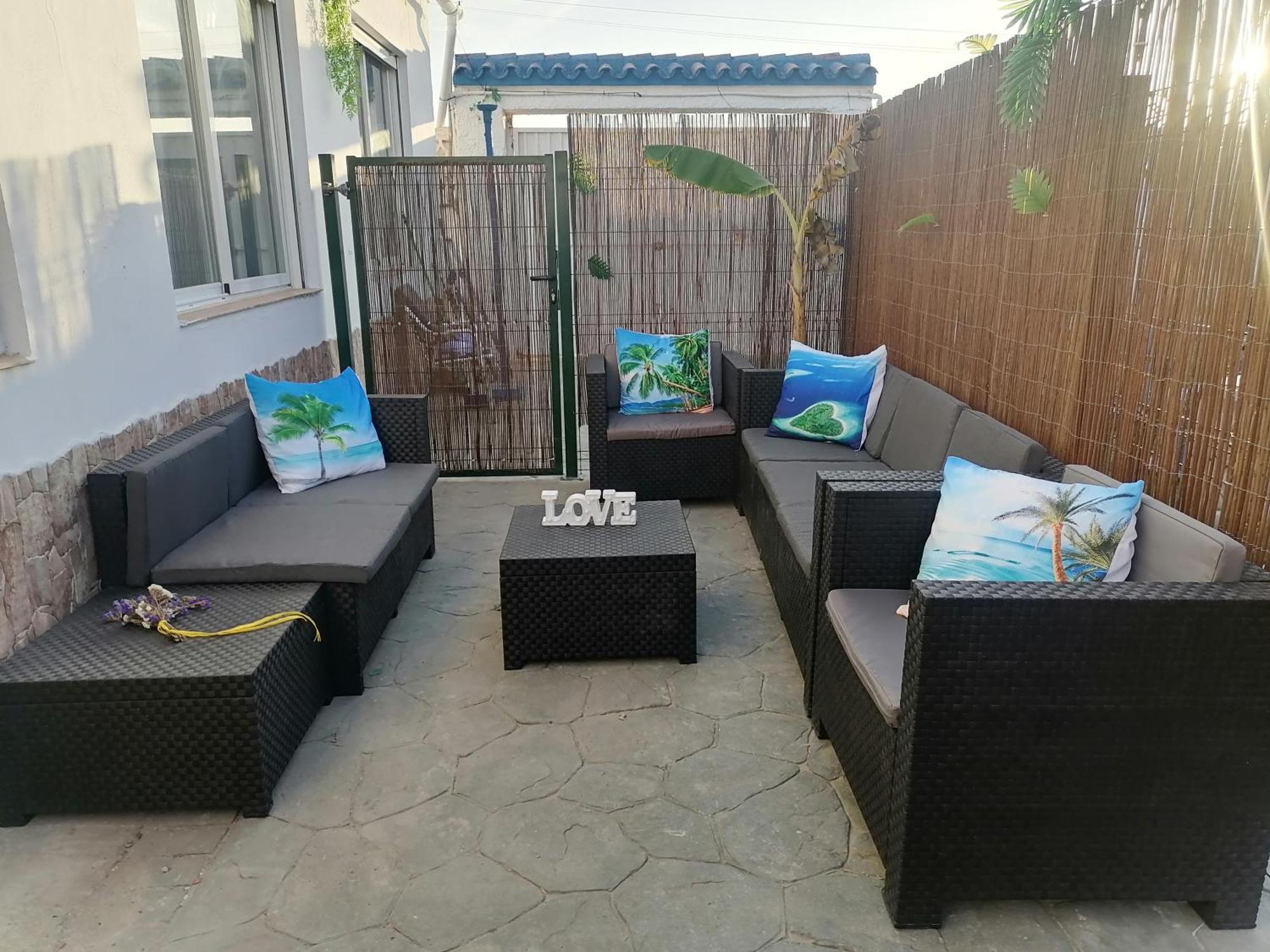 Mis Princesas, con Barbacoa, Piscina, Parking privado y wifi Chiclana de la Frontera Exterior foto